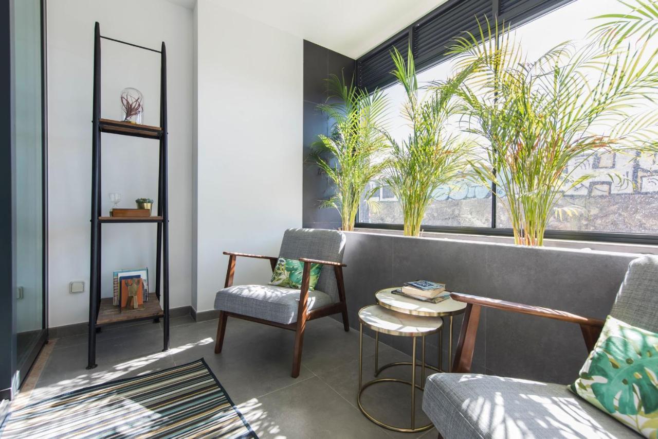 Lovelystay - Modern And Colourful Flat In The Heart Of Graca Lisbon Luaran gambar