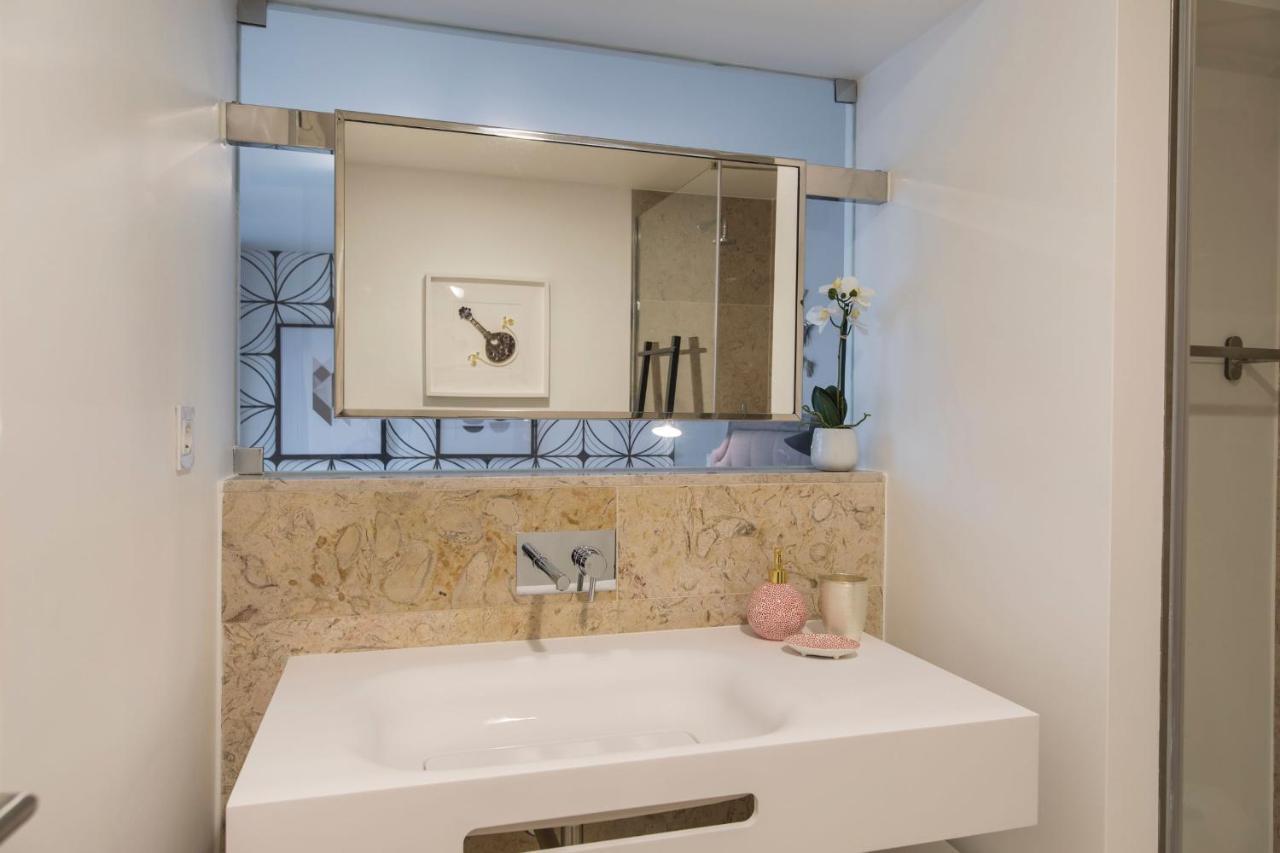 Lovelystay - Modern And Colourful Flat In The Heart Of Graca Lisbon Luaran gambar