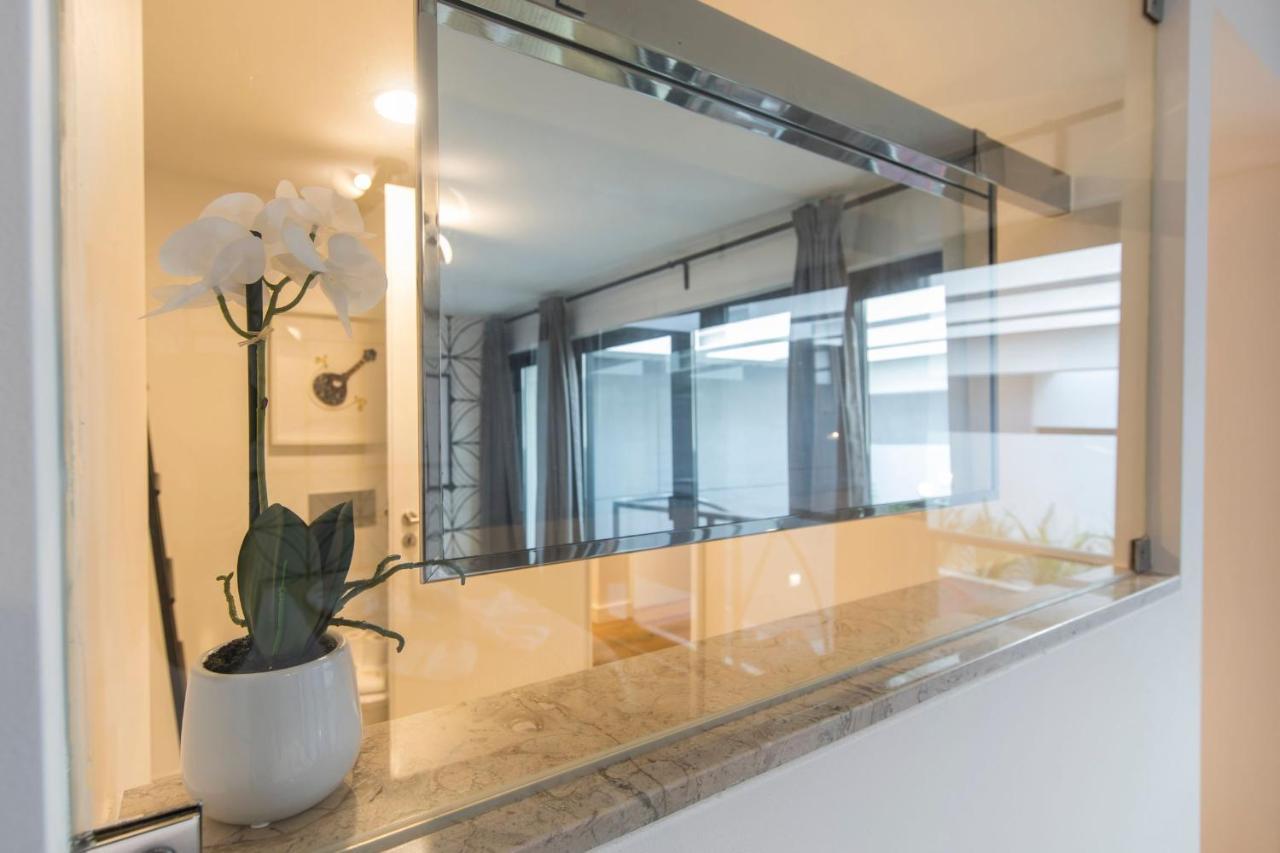 Lovelystay - Modern And Colourful Flat In The Heart Of Graca Lisbon Luaran gambar