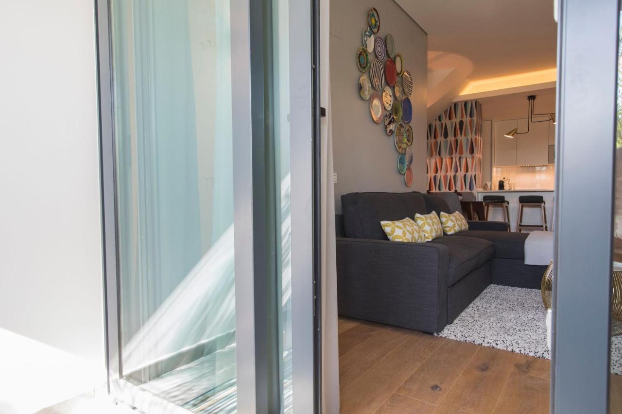 Lovelystay - Modern And Colourful Flat In The Heart Of Graca Lisbon Luaran gambar